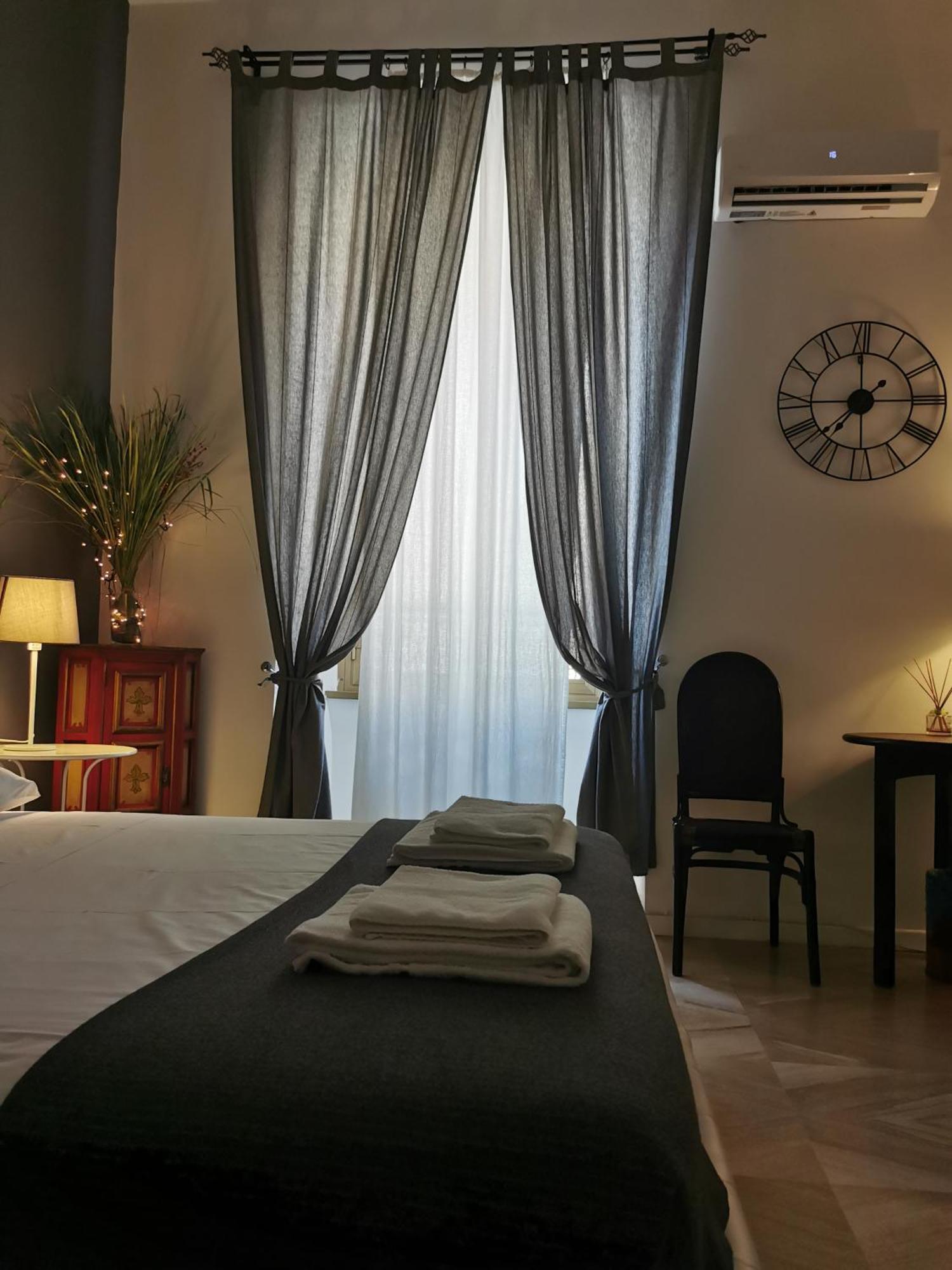 109 Suites Roma ภายนอก รูปภาพ