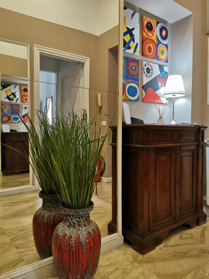 109 Suites Roma ภายนอก รูปภาพ